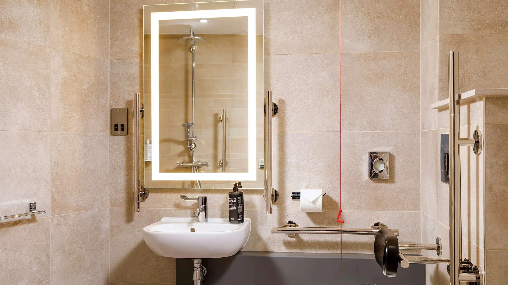 Ibis Styles London Seven Kings Hotel Ilford 3*,  United Kingdom